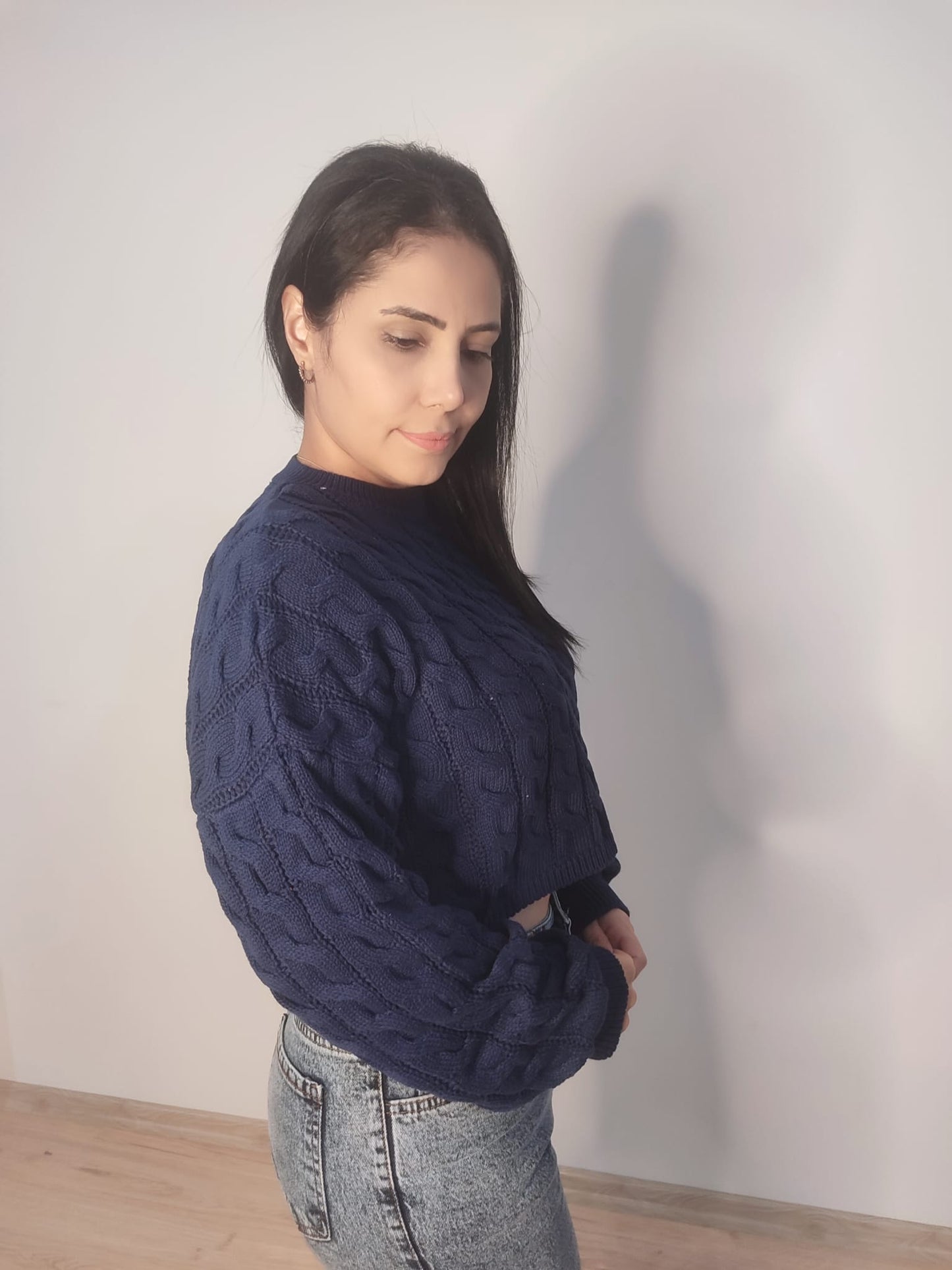 Kadın Saç Örgülü Crop Triko Kazak