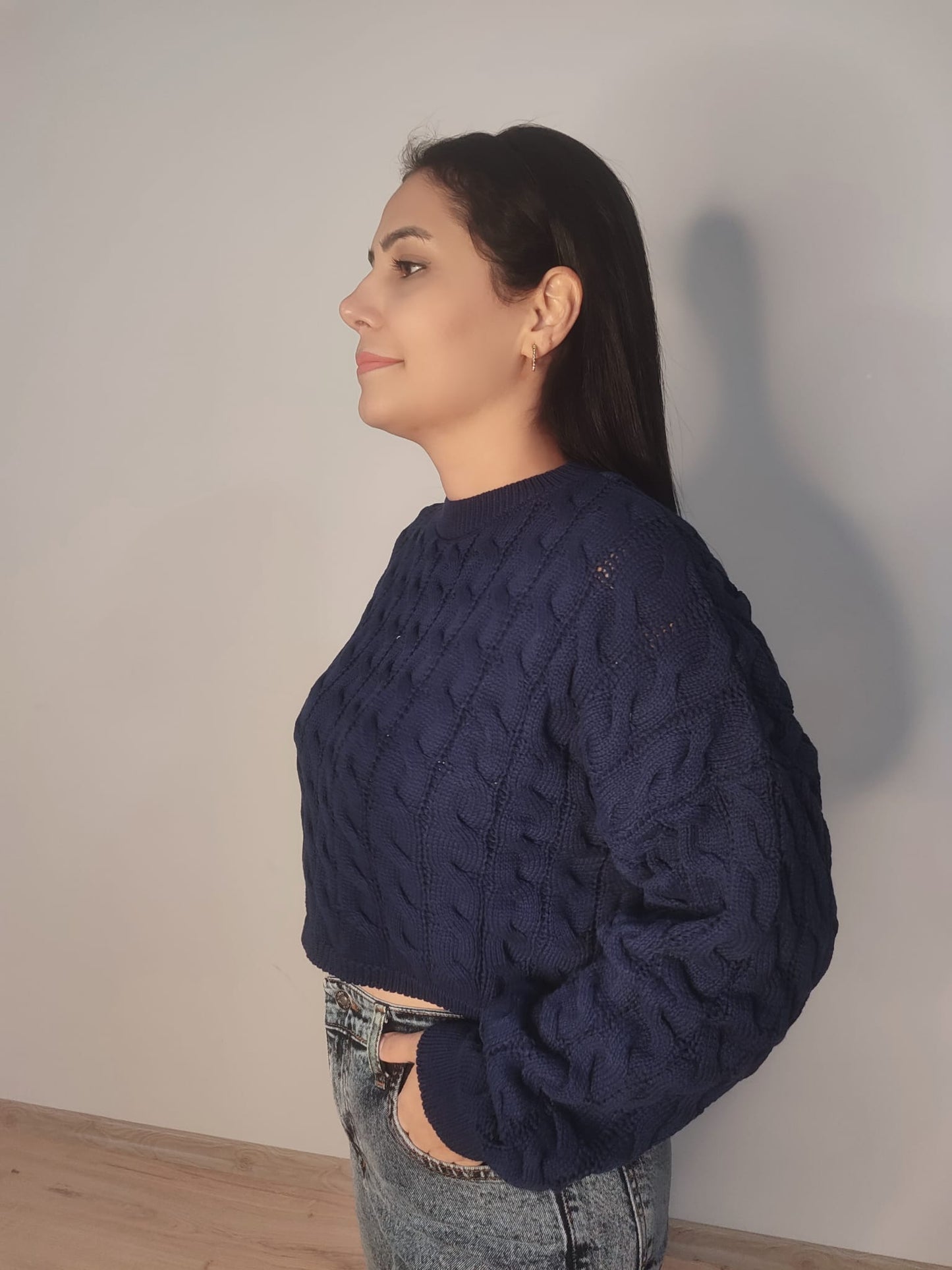 Kadın Saç Örgülü Crop Triko Kazak