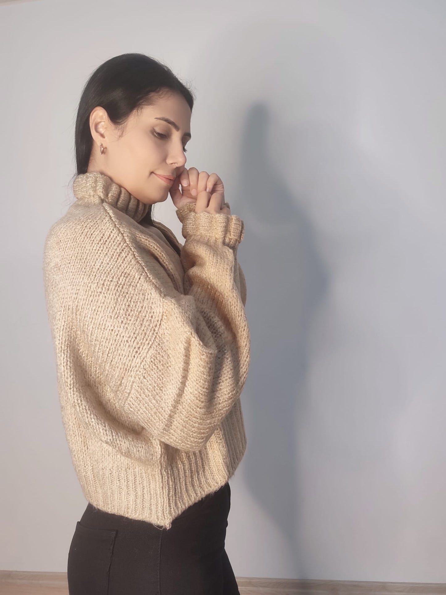 Kadın Fırfır Detay Crop Triko Kazak